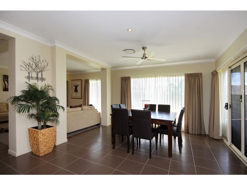 22 Tolga Road, Mudgeeraba QLD 4213