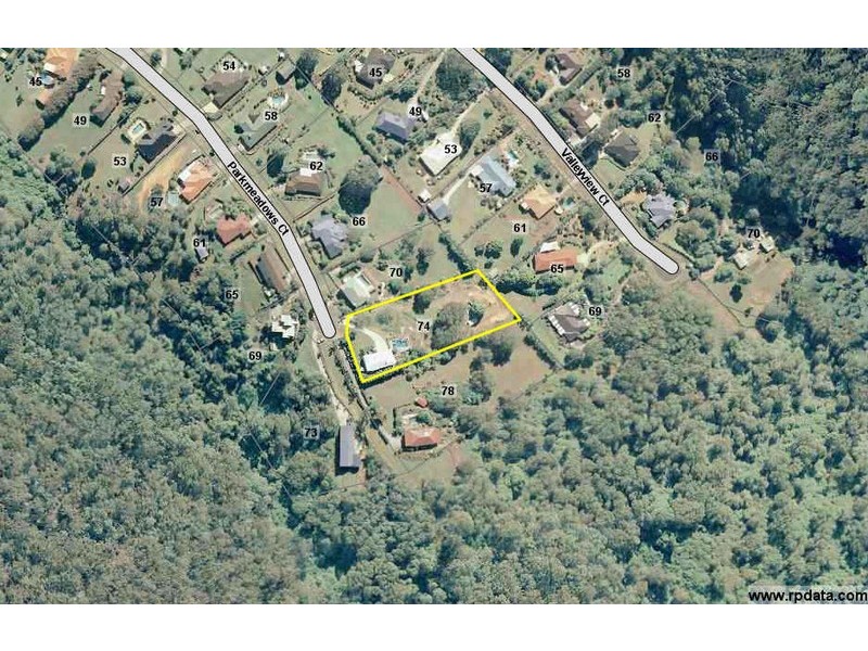 74 Parkmeadows Court, Bonogin QLD 4213