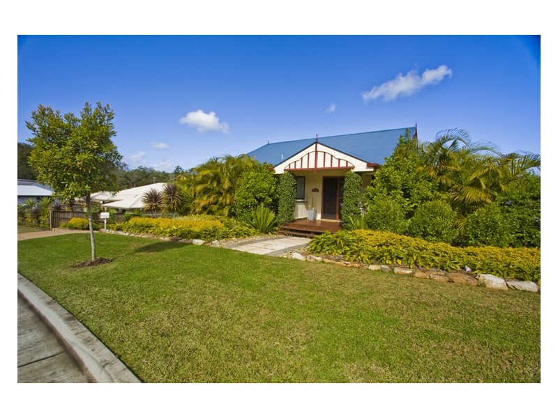 5 Marshall Grove, Bonogin QLD 4213