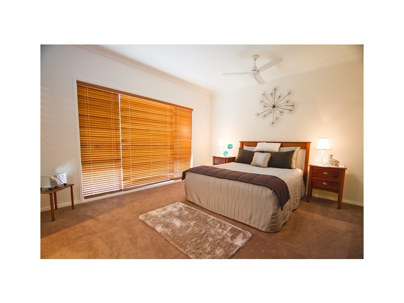 17 Laceflower Court, Reedy Creek QLD 4227