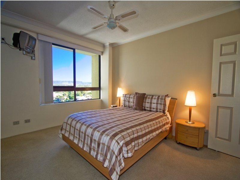 35/2890 Gold Coast Highway, Surfers Paradise QLD 4217