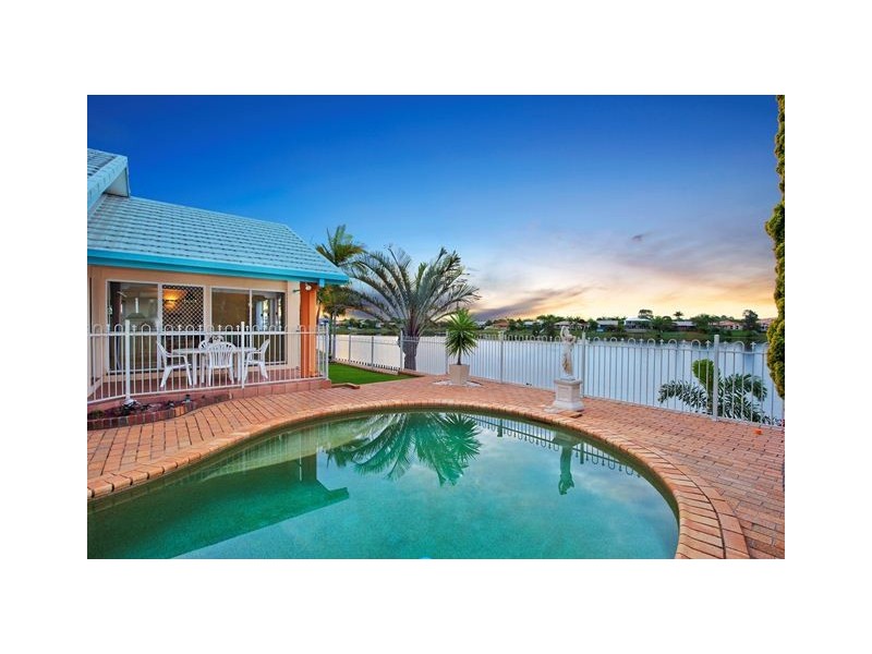 57 Wedgebill Parade, Burleigh Waters QLD 4220