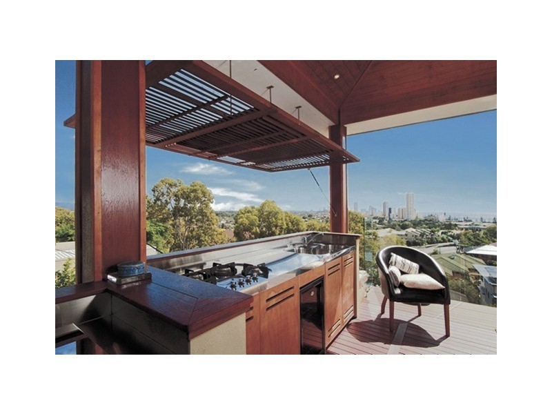 1/8 East Street, Burleigh Heads QLD 4220