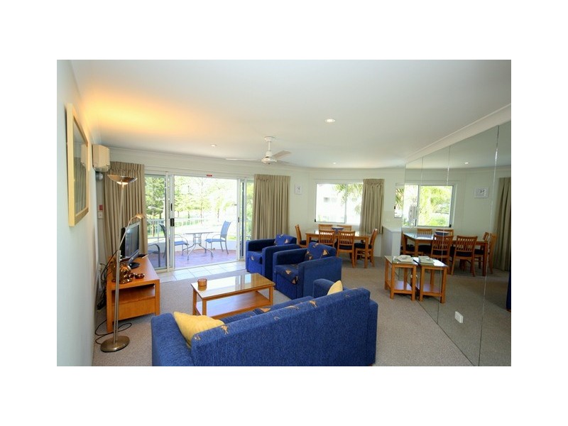 34/136 The Esplanade, Burleigh Heads QLD 4220