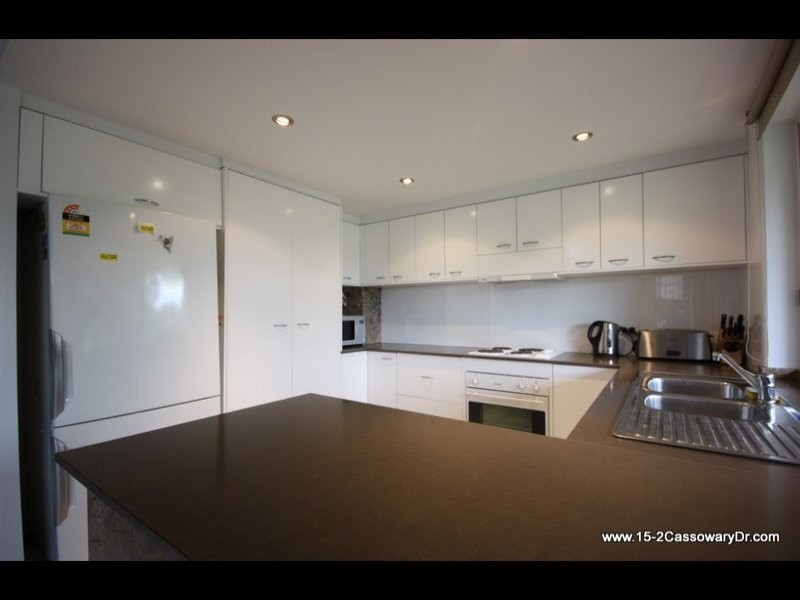 15/2 Cassowary Drive, Burleigh Waters QLD 4220