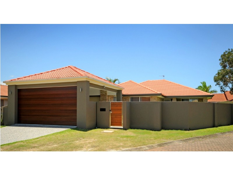 11 Thornbill Place, Burleigh Waters QLD 4220