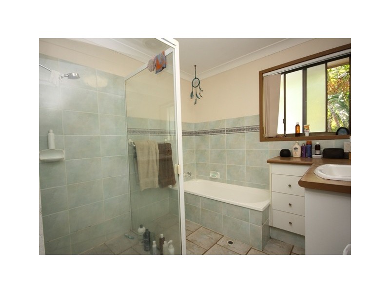 69 Chrsitine Avenue, Burleigh Waters QLD 4220