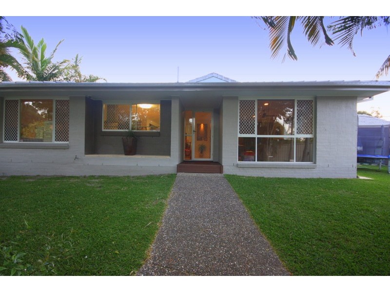 13 Navars Street, Reedy Creek QLD 4227