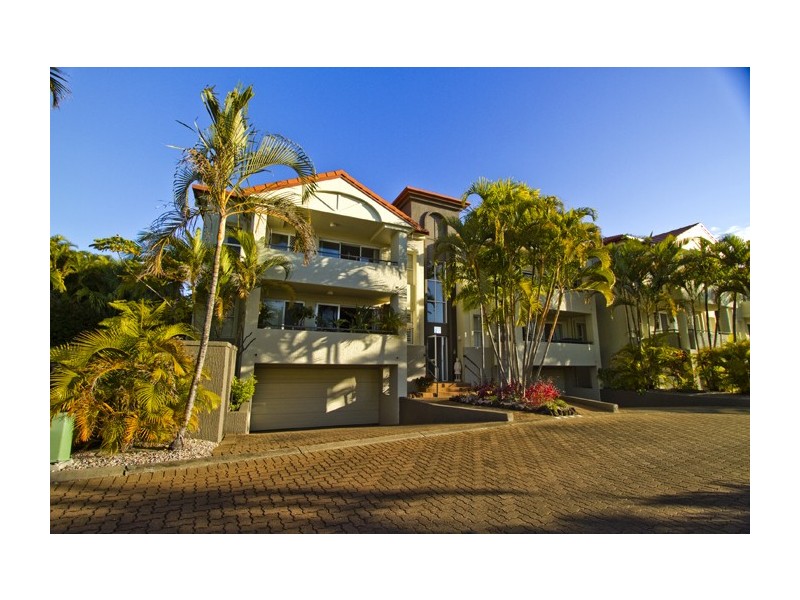 57/24 Ron Penhaligon Way, Robina QLD 4226