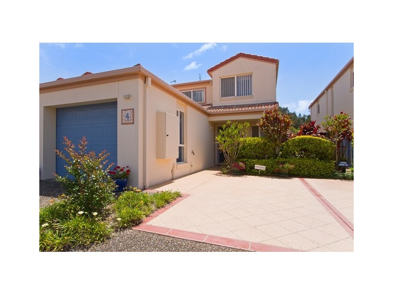 4/11-17  Beachcomber Court, Burleigh Waters QLD 4220