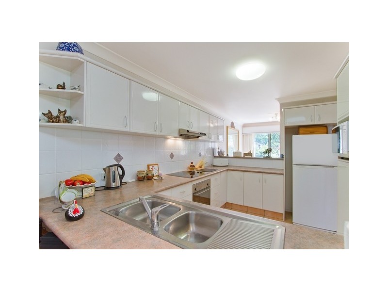 4/11-17  Beachcomber Court, Burleigh Waters QLD 4220
