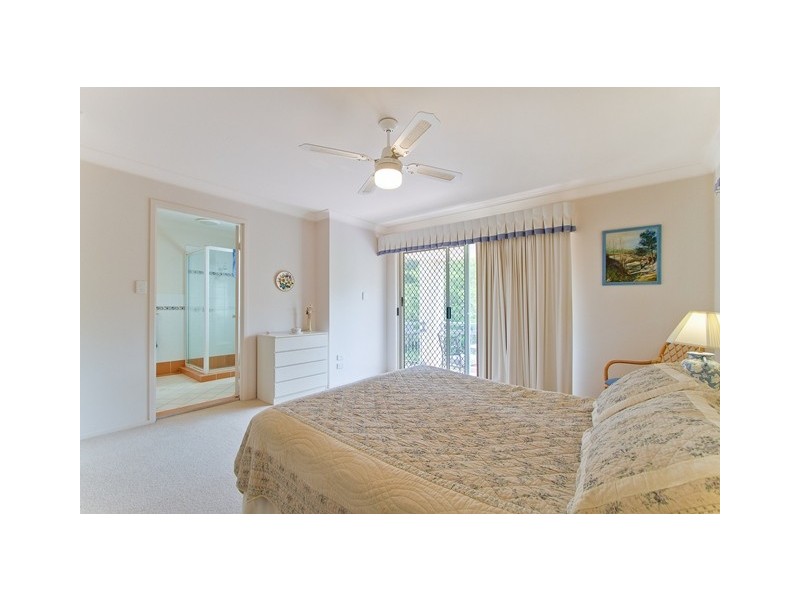 4/11-17  Beachcomber Court, Burleigh Waters QLD 4220