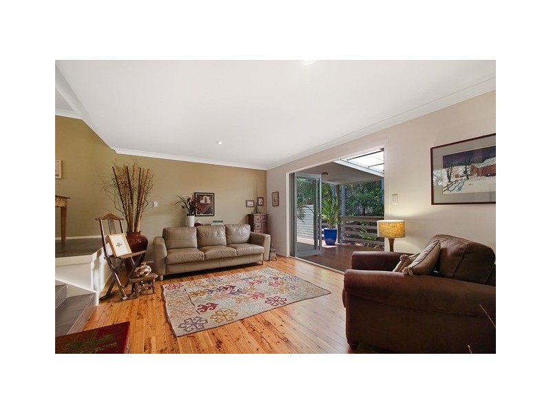 Elanora QLD 4221