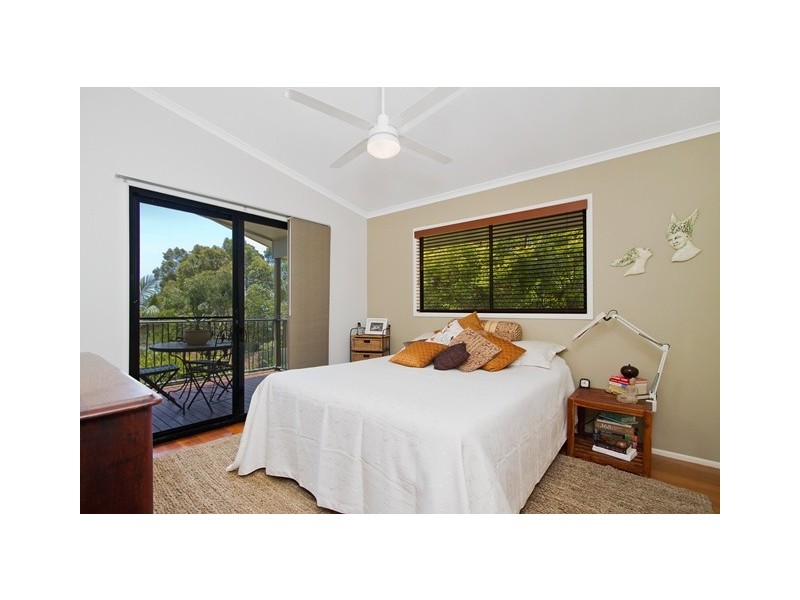 Elanora QLD 4221