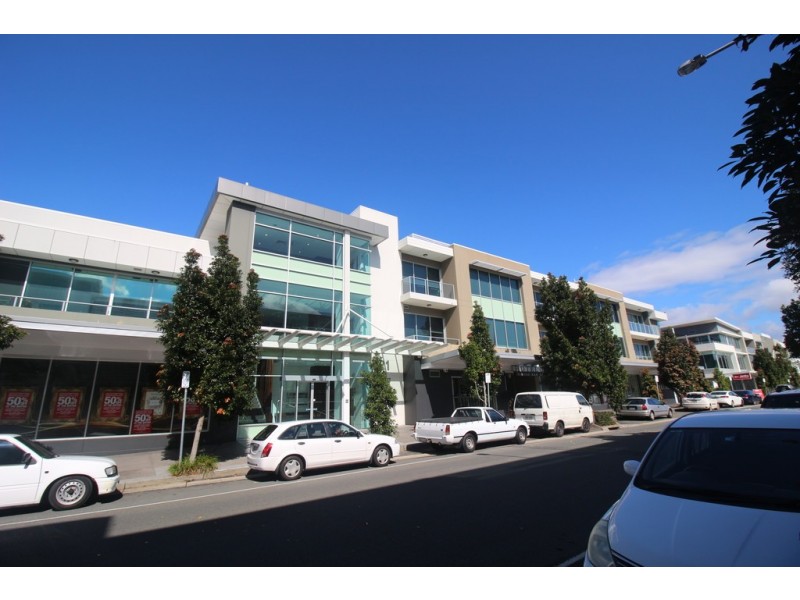 302/21 Lake Street, Varsity Lakes QLD 4227