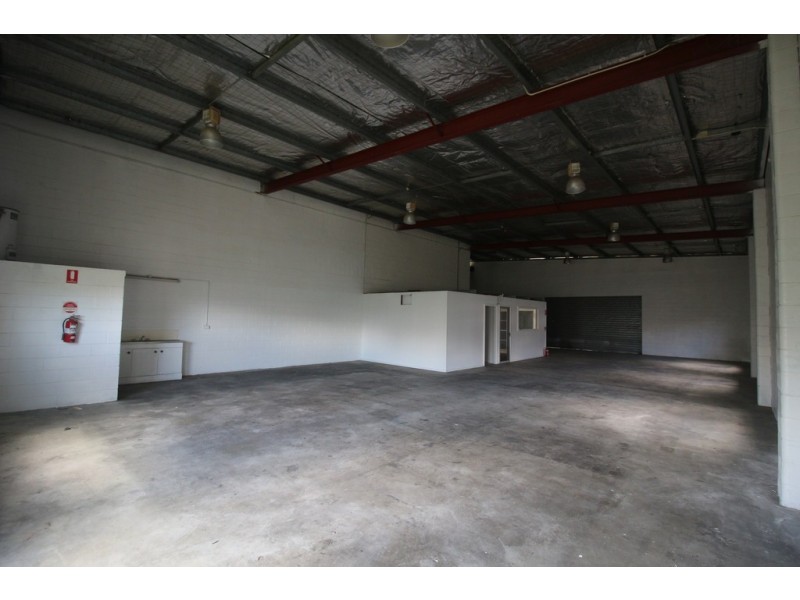1 and 2/13 Brendan Drive, Nerang QLD 4211