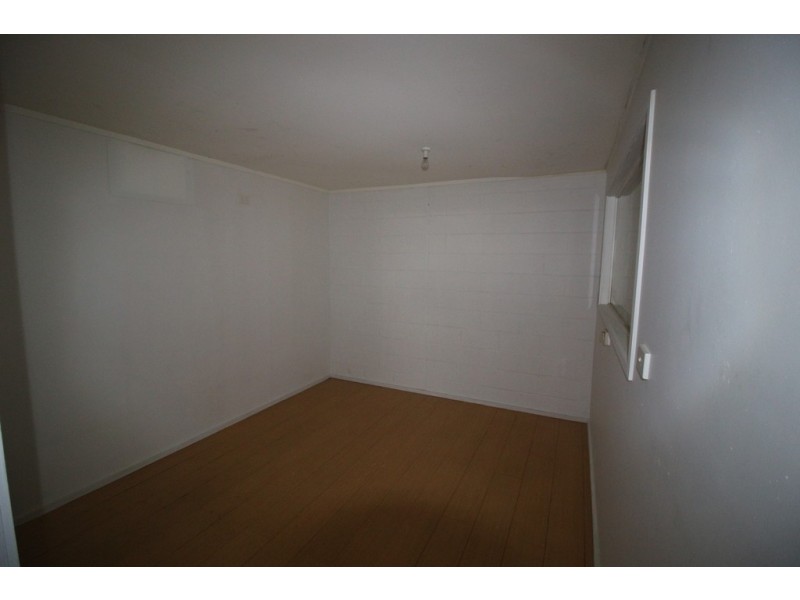 1 and 2/13 Brendan Drive, Nerang QLD 4211