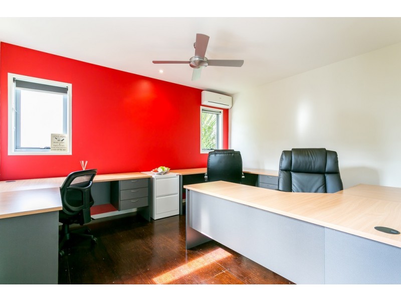 153 varsity Parade, Varsity Lakes QLD 4227