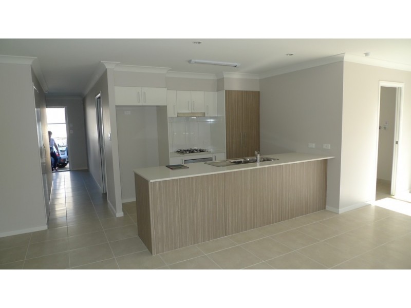 1 Barratt Street, Coomera QLD 4209