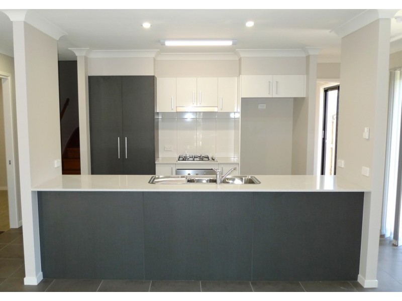 1 Barratt Street, Coomera QLD 4209