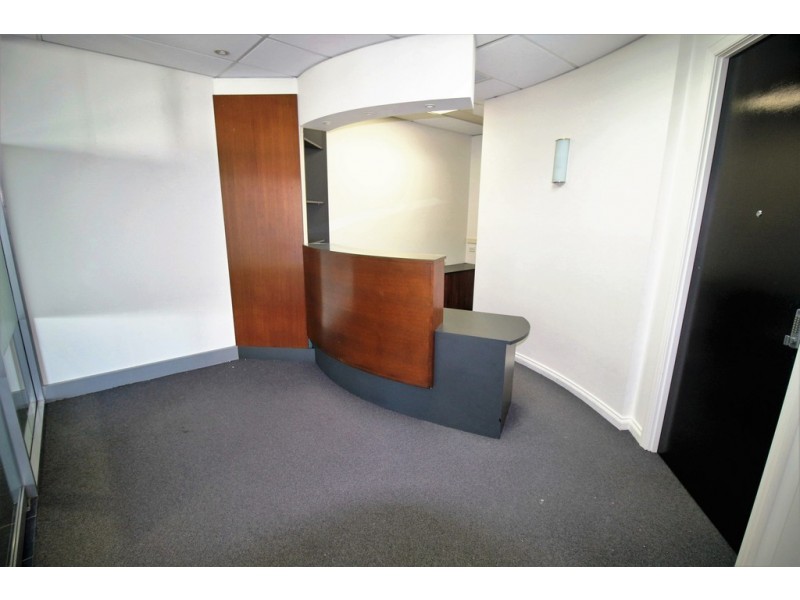 9/140 Robina Town Centre Drive, Robina QLD 4226