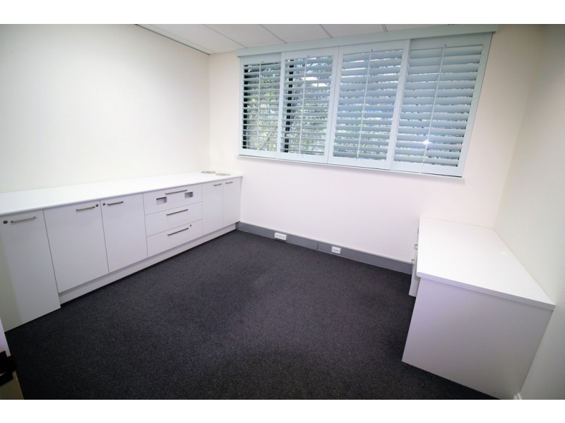 9/140 Robina Town Centre Drive, Robina QLD 4226