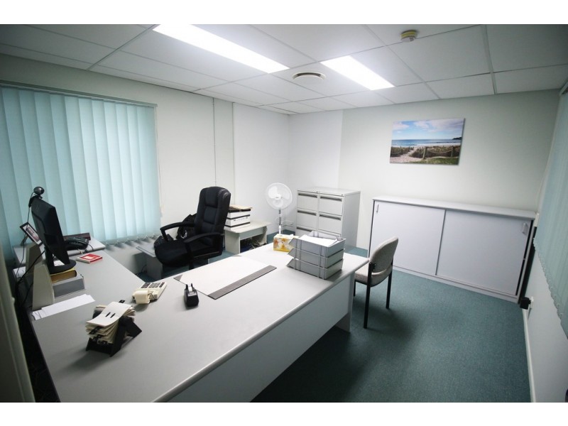 2/13 Leda Drive, Burleigh Heads QLD 4220