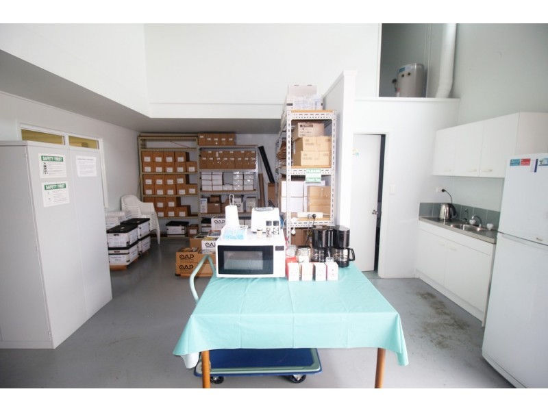 2/13 Leda Drive, Burleigh Heads QLD 4220