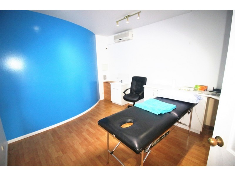 4/492 Christine Avenue, Robina QLD 4226