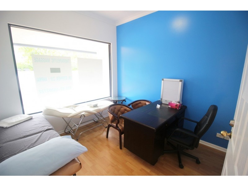 4/492 Christine Avenue, Robina QLD 4226