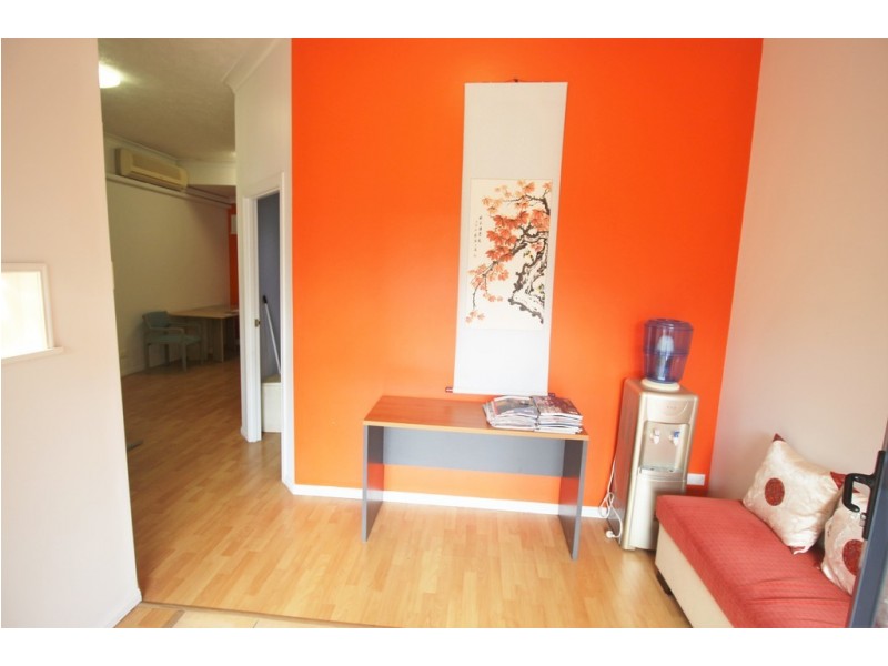 4/492 Christine Avenue, Robina QLD 4226