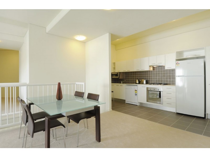 101/111 Lindfield Road, Helensvale QLD 4212