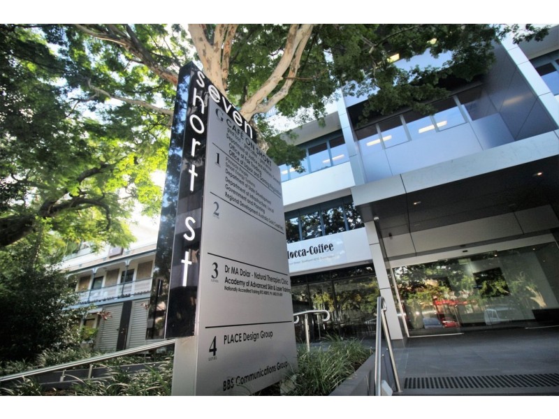 3C/7-11 Short Street, Southport QLD 4215