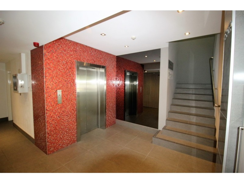 3C/7-11 Short Street, Southport QLD 4215