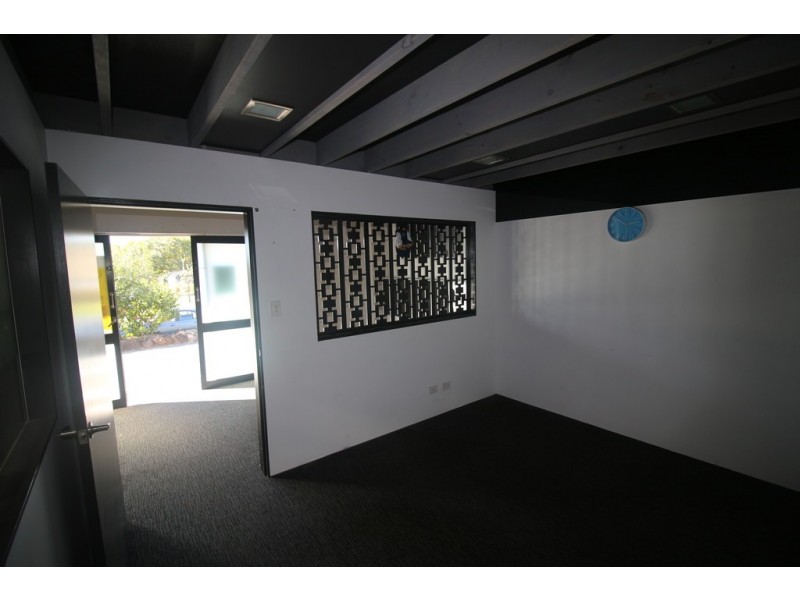 18/17-25 Greg Chappell Drive, Burleigh Heads QLD 4220