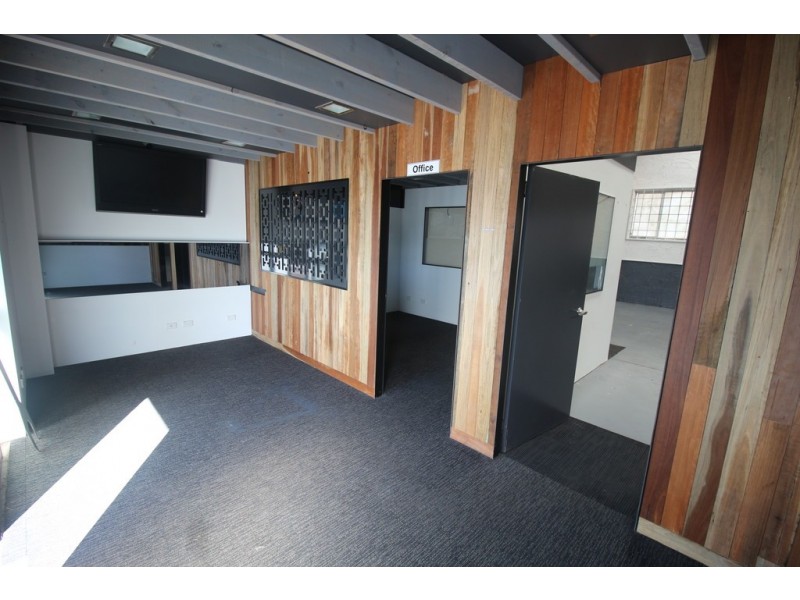 18/17-25 Greg Chappell Drive, Burleigh Heads QLD 4220