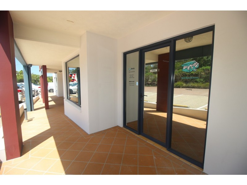 6/492 Christine Ave, Robina QLD 4226