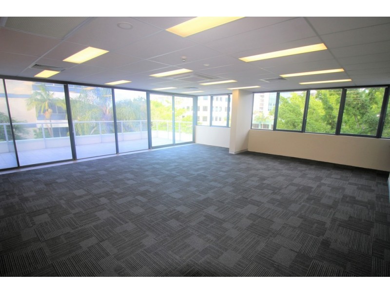 2A/ 7-11 Short Street, Southport QLD 4215