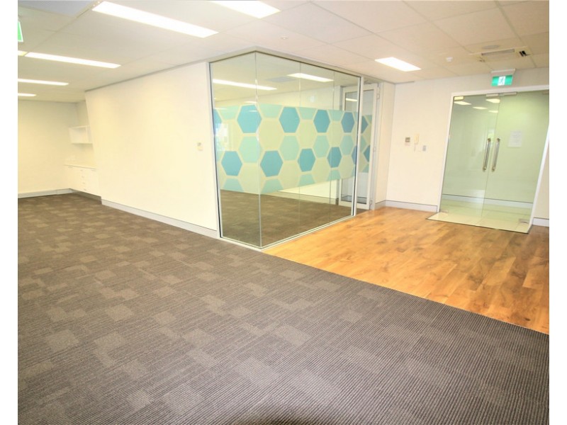 Varsity Lakes QLD 4227