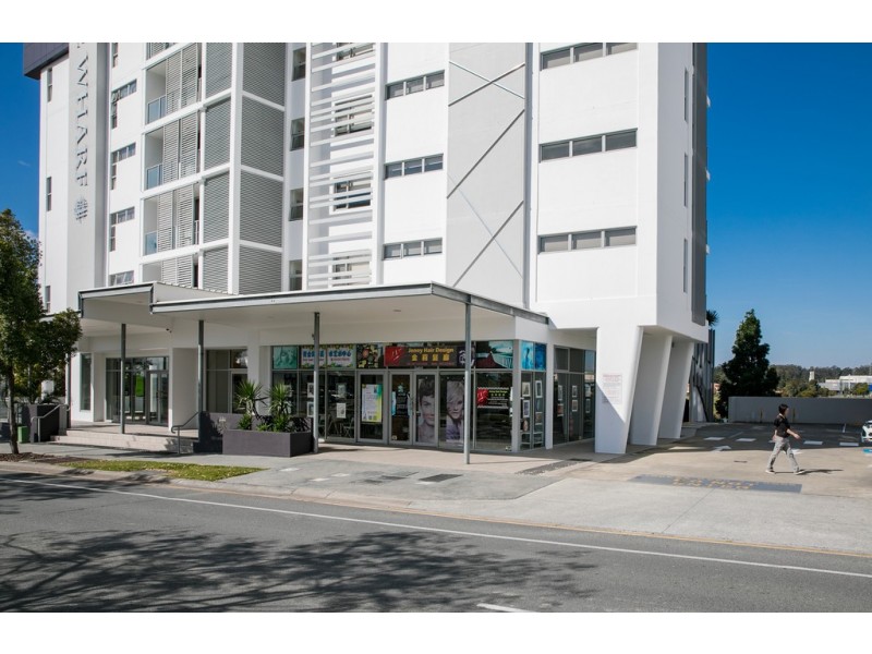 2/133 Laver Drive, Robina QLD 4226