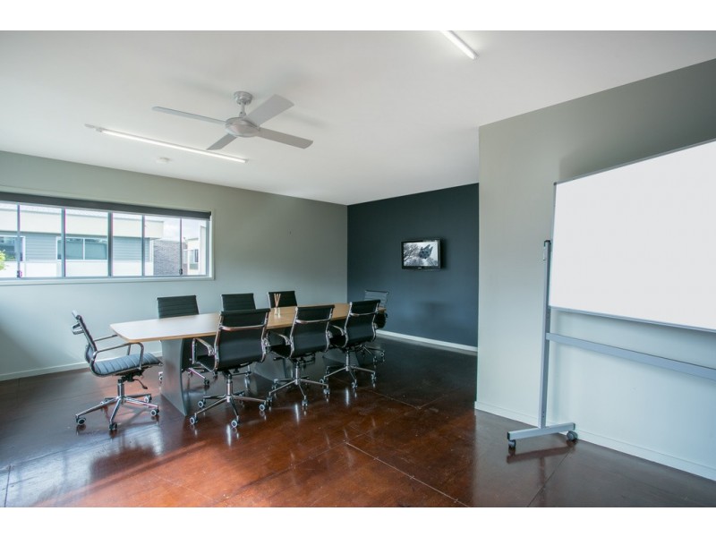 153 Varsity Parade, Varsity Lakes QLD 4227