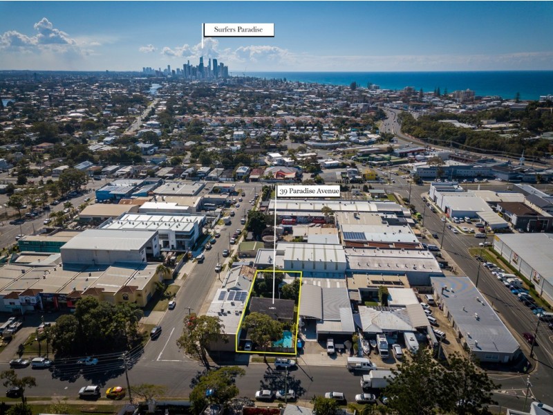 39 Paradise Avenue, Miami QLD 4220