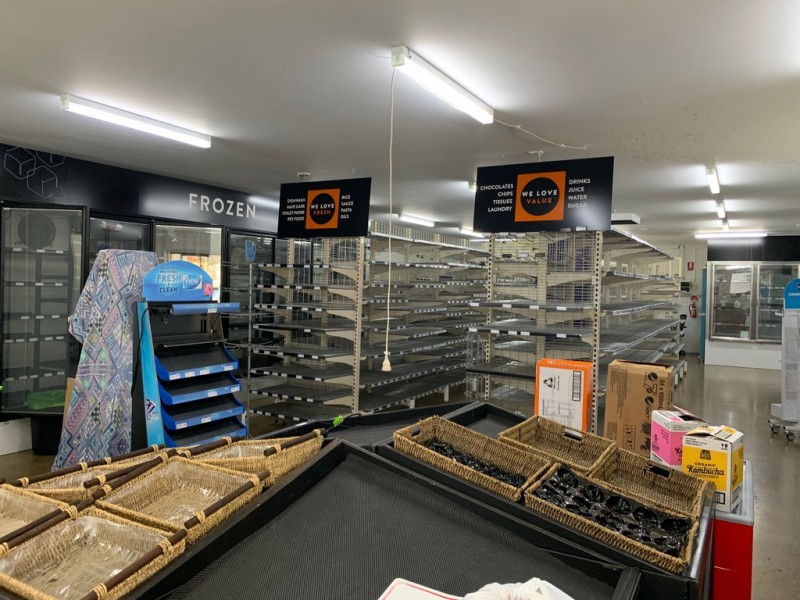 98 Christine Avenue, Burleigh Waters QLD 4220