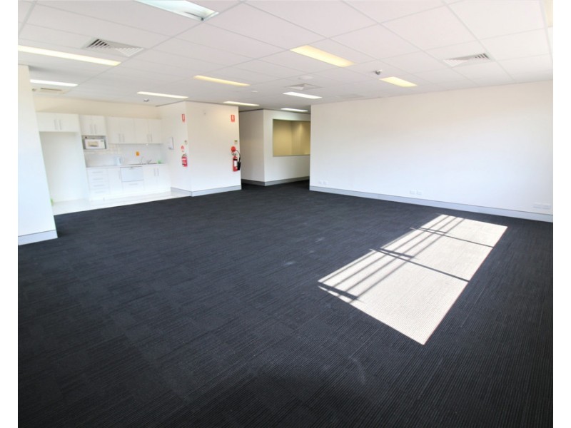 Suites 4 and 5 2 Boston Court, Varsity Lakes QLD 4227