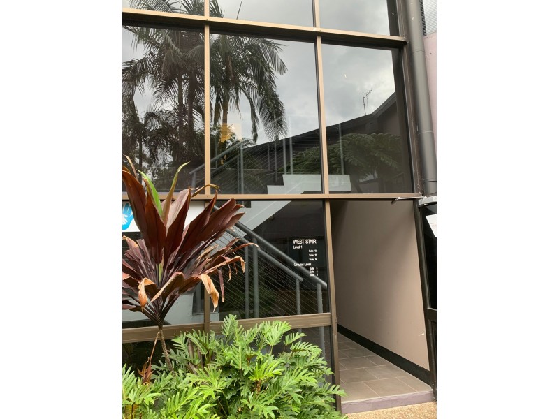 12/13 Karp Court, Bundall QLD 4217