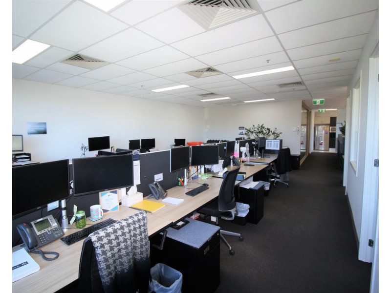 23 and 24/2 Waterfront Place, Robina QLD 4226