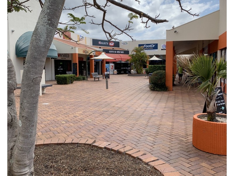 10/195 Ron Penhaligon Way, Robina QLD 4226