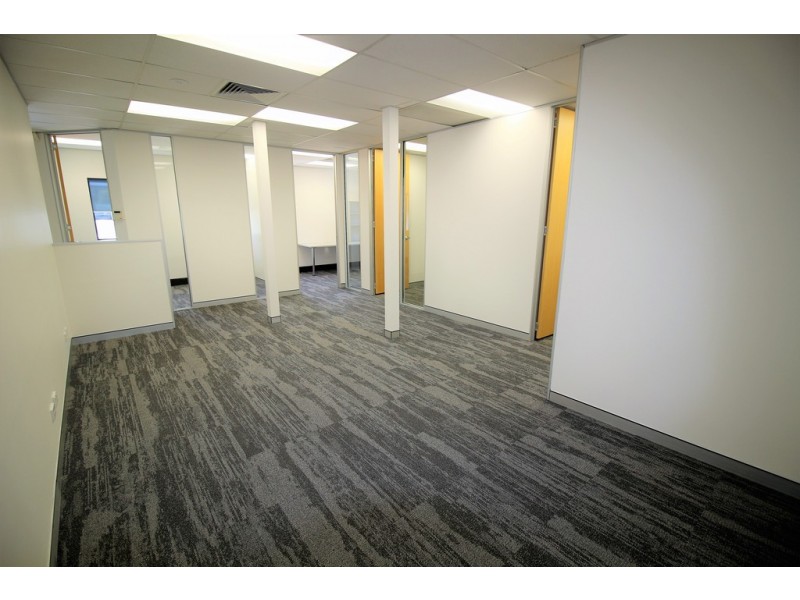 Varsity Lakes QLD 4227