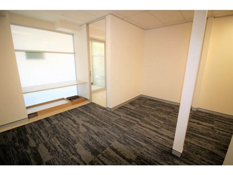 Varsity Lakes QLD 4227