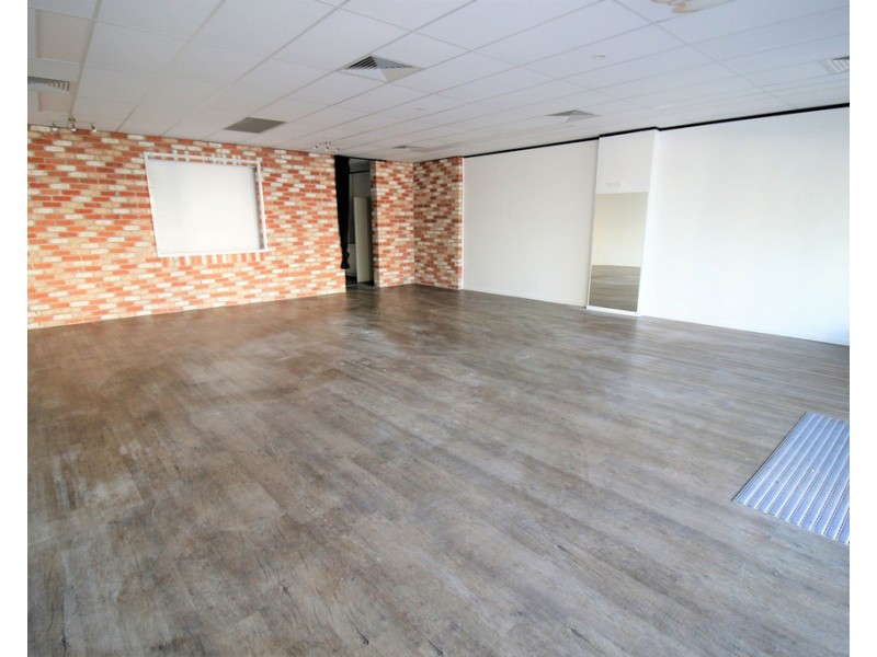 Varsity Lakes QLD 4227